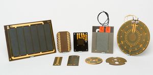 금속 기판에 인쇄된 두꺼운 필름 히터