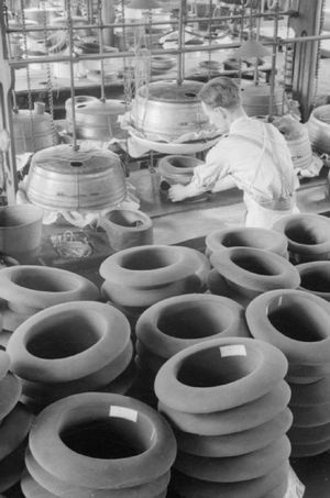 1940년대 영국의 모자 제조 공장