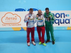 체흐는 2015년 카잔 세계 선수권 대회 200m 접영에서 금메달을 획득하며, 2005년 이후 10년 만에 세계 선수권(롱 코스) 정상에 올랐다.