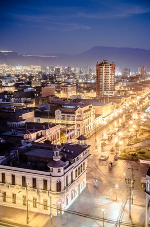 밤에 위에서 내려다본 바케다노 거리