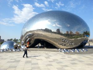 카라마이 대형 유막 조형물