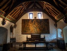 대성당 내부의 성가대 부제회관