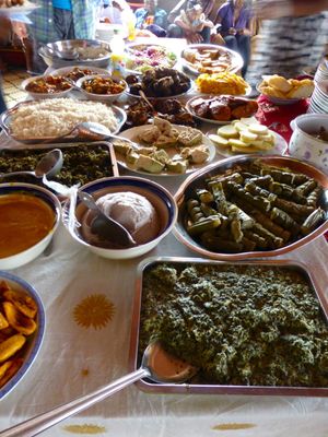 에보고에서 제공되는 전통 음식 (중부주)