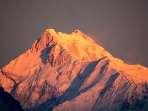 시킴주 강토크에서 바라본 칸첸중가산