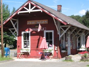 캐논데일 메트로-노스 철도 기차역 (코네티컷주 윌턴)