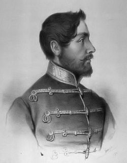 페렌츠의 막내 아들 러요시 커진치는 헝가리의 국민 영웅이다.