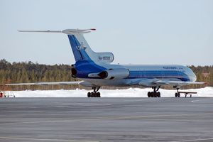 전 콜라비아 투폴레프 Tu-154B