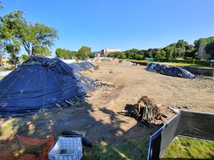 2021년 7월 생로크에서 진행 중이던 트램 사전 공사 작업