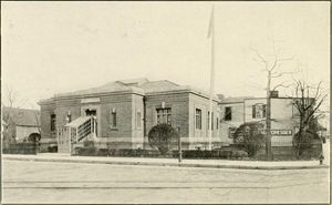 Original Far Rockaway branch, later destroyed by fire