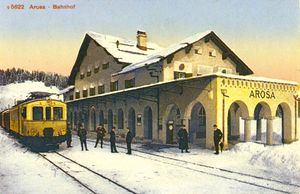 1915년경의 아로자 역