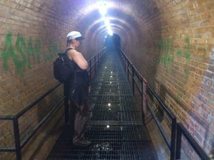 오시닝의 보에서 본 올드 크로턴 송수로 내부