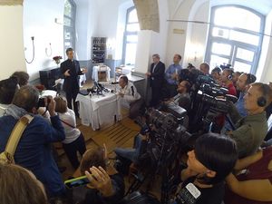 로마에서 커밍아웃한 크시슈토프 하람사