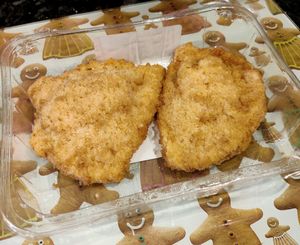 슈퍼마켓에서 판매되는 간편식 형태의 치킨 키예프