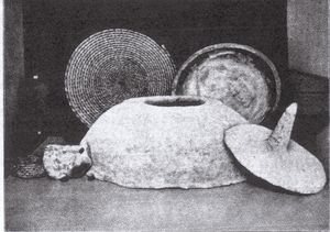 뚜껑이 있는 전통적인 타분, 팔레스타인에서