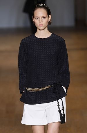 프레야 베하 에릭슨이 2009년 타미 힐피거 쇼에 참석