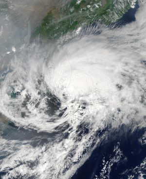 대한민국과 일본 부근의 열대 폭풍 소델로