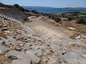 위에서 본 극장의 모습