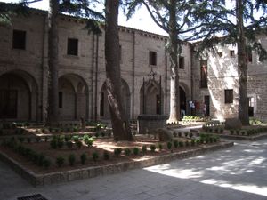 스콜로피 수도원