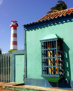 아디코라의 전형적인 식민지 시대 주택