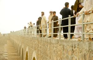 2010년 지방 재건 팀에 의해 재건된 아프가니스탄 파라의 토그 다리