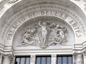 레오나르도 비스톨피의 1910년 작품 La armonía (조화)