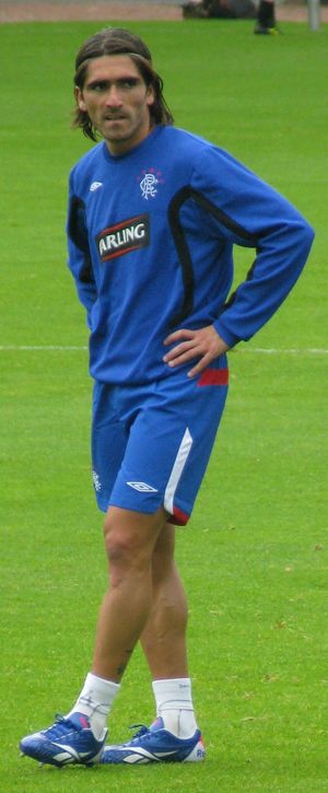 레인저스에서 뛰는 멘데스