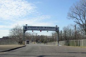 U.S. 스틸(U.S. Steel) 페어필드 공장 정문