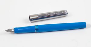 1970년대 모델 금속 및 플라스틱 만년필