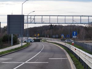 Lubieszyn (서포모제주)}}에서 임시로 운영된 독일-폴란드 국경 통제.