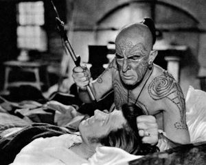 프리드리히 폰 레데부르가 영화 백경에서 퀴퀘그 역을 맡은 모습