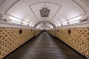 자모스크보레츠카야 선의 테아트랄나야 역으로 환승