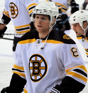 2008년 4월 보스턴 브루인스의 필 케슬.