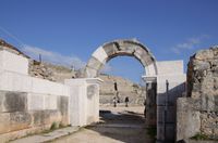 극장 서쪽 파로도스