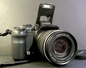 FinePix S9000