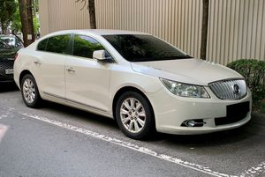 한국GM 알페온 정측면