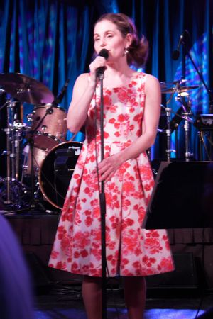 셰홀름이 베니 안데르손 오케스트라와 함께 미네소타에서 노래하는 모습, 2006