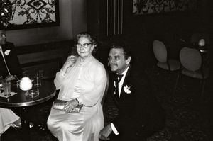 1979년 5월 내셔널 필름 소사이어티 컨벤션에서 우나 머켈과 함께한 헨리 브랜든