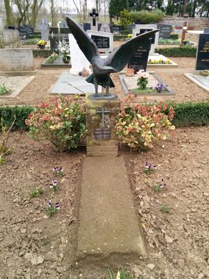 네덜란드 헤이스테런(Geijsteren)에 있는 나우웬 기념 표지