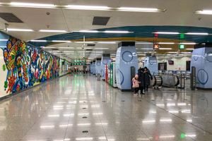 환러구징취역 대합실 (2019년 12월)