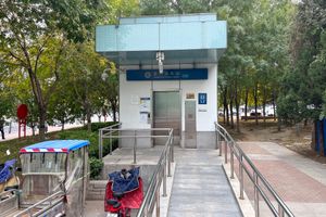 A출구 엘리베이터