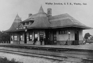 1903년에 지어진 휘트비 정션역 (c. 1906)