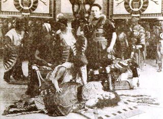 희락관(당시 유락관)에서 상영된 영화 카비리아의 한 장면.