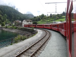 스위스 포스키아보와 이탈리아 티라노 사이의 베르니나 철도 노선