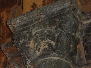 나자렛의 성모 교회 내부의 본당 건축