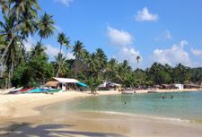 우나와투나 해변