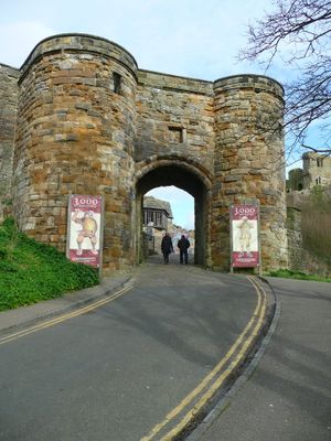 스카버러 성 입구