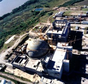 건설 중인 아투차 II 원자력 발전소