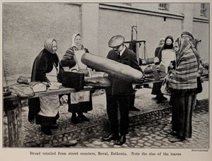 레발(현 탈린)의 길거리 매대에서 판매되는 빵