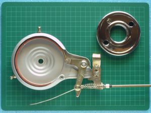 자전거 뒷바퀴용 밴드 브레이크