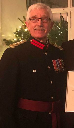 존 S. 윌슨 대령, OBE, DL, 더비셔 부주지사, 2020년 자신의 제복 착용